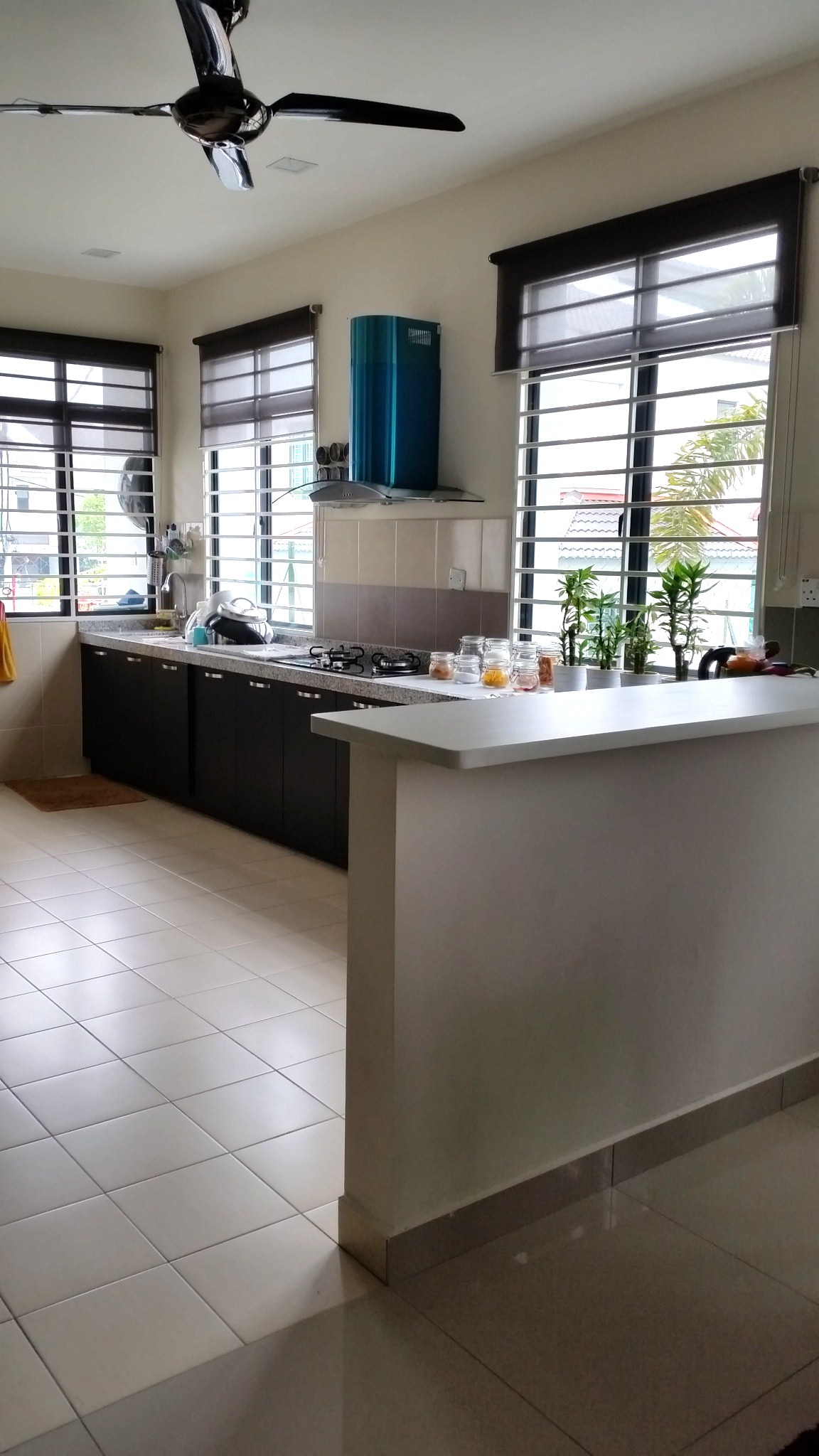 Double Sty End Lot Renovate Botania Saujana Rawang - photo 2