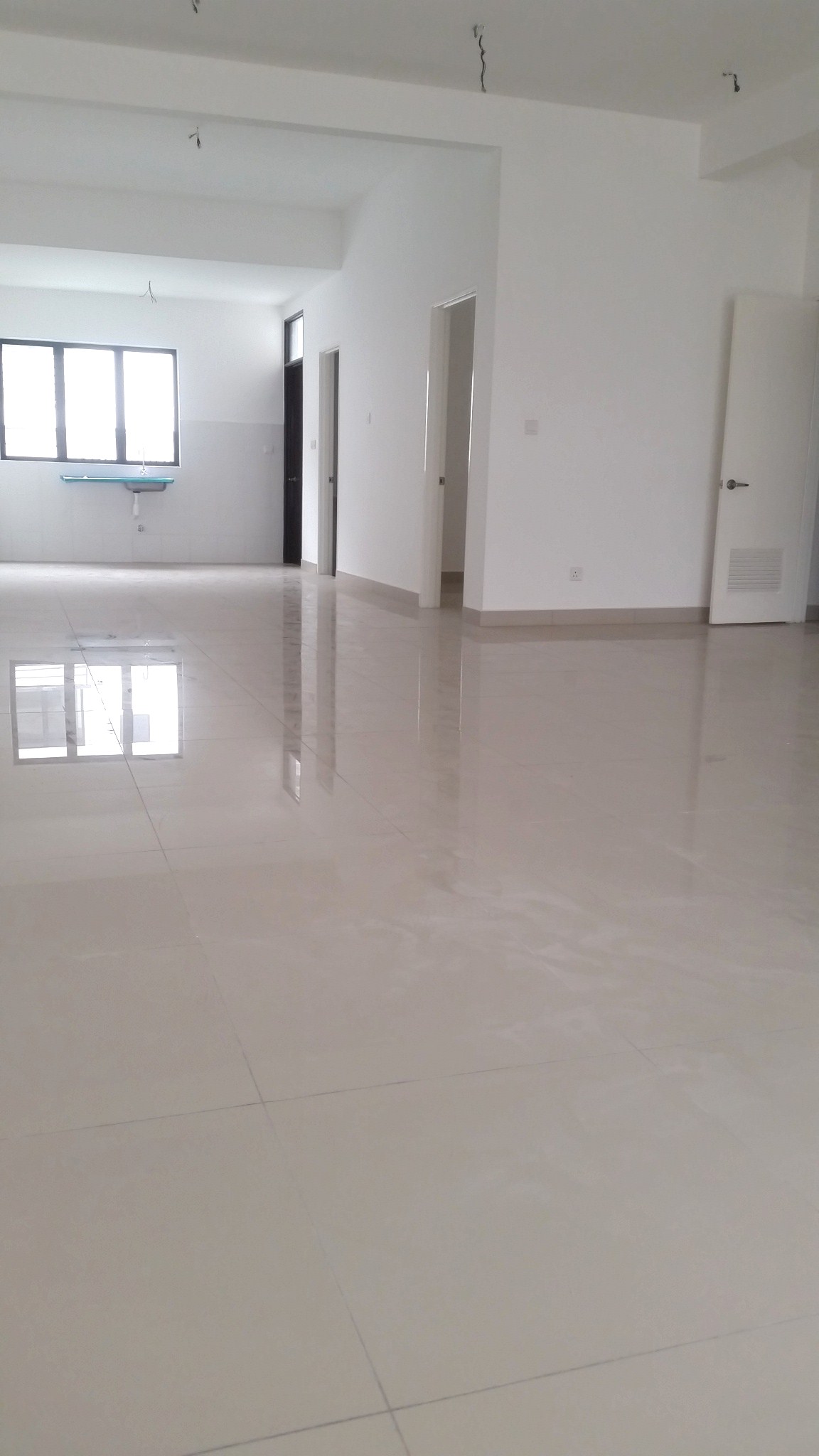 Double Sty Phase Three M Residence - photo 2