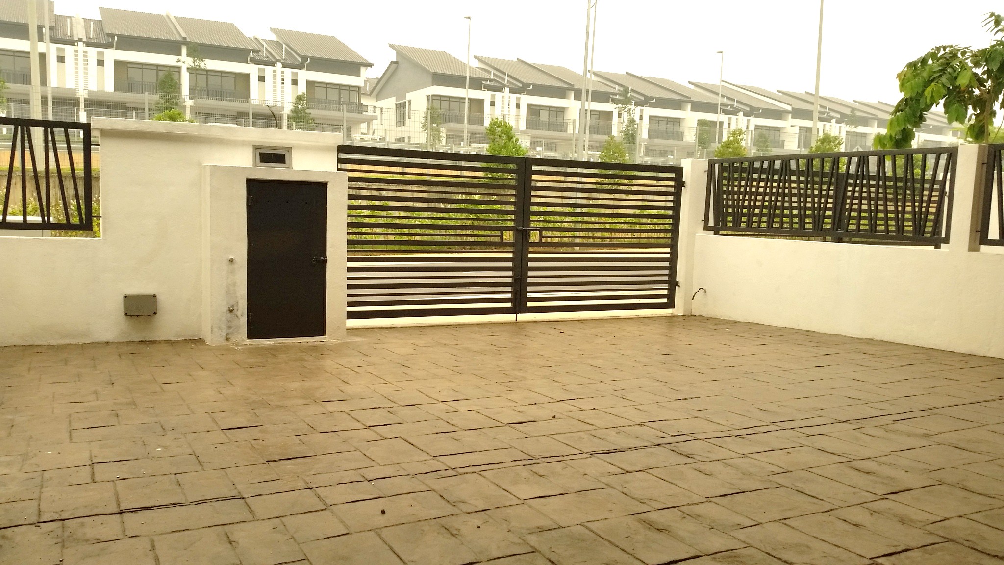 Double Sty Phase Three M Residence - photo 9