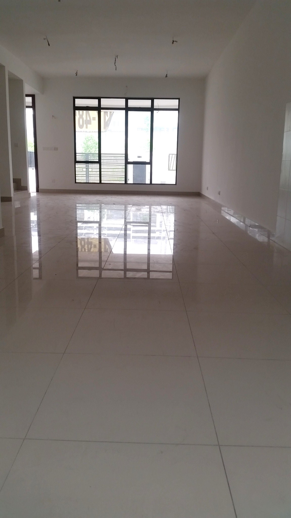 Double Sty Phase Three M Residence - photo 4