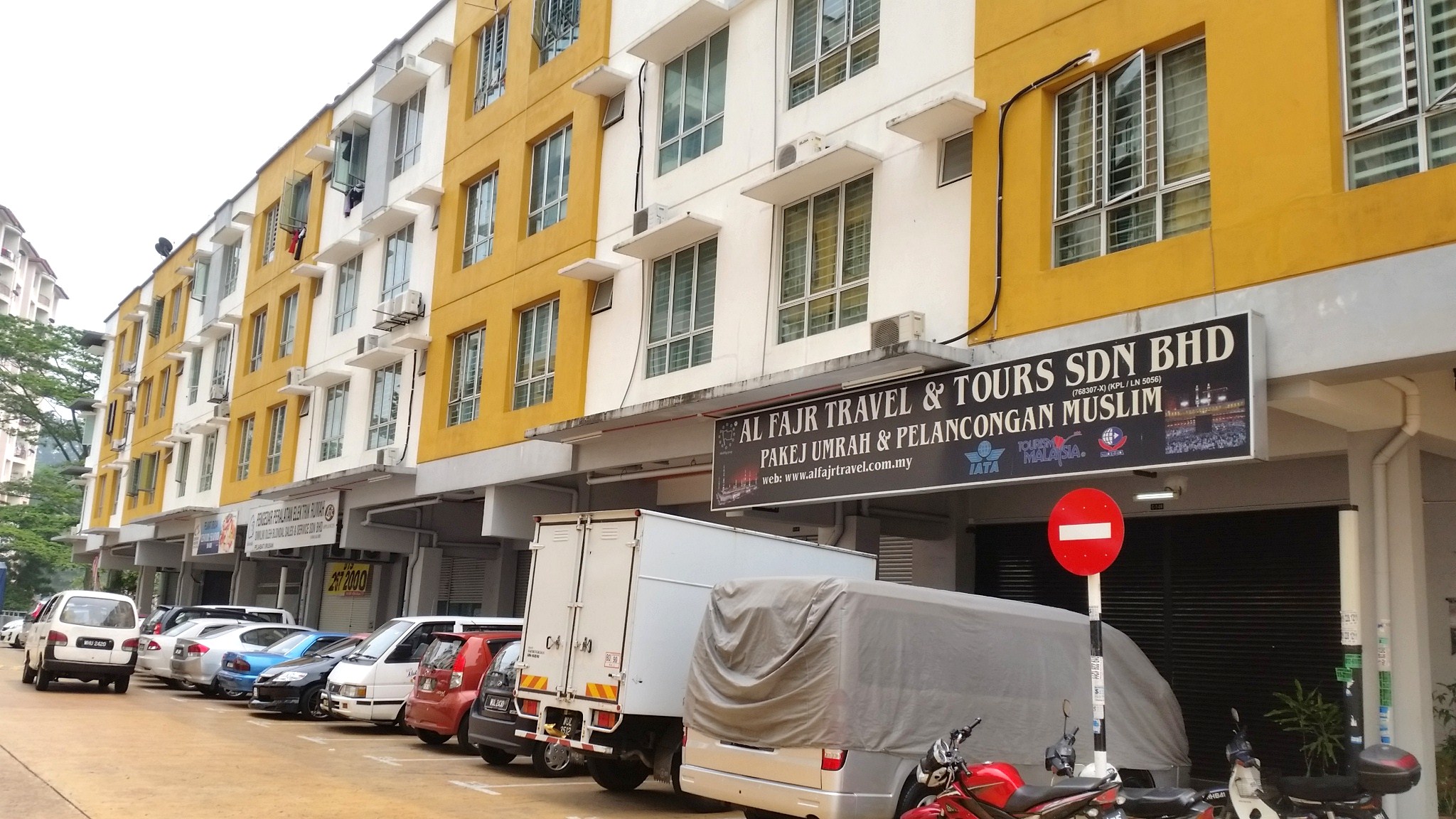 Ground Floor Shop One Six Two Residency Selayang - photo 6