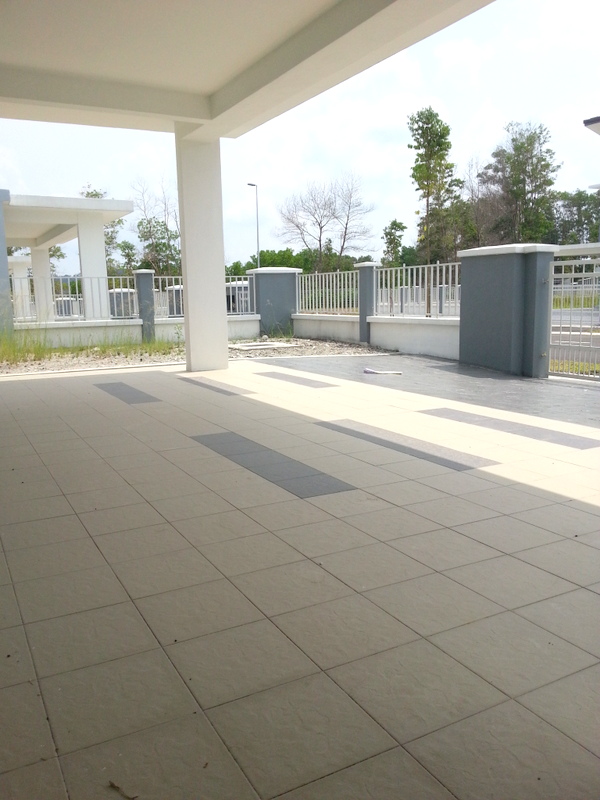 New Double Sty Zero Lot Bungalow Saujana Rawang - photo 2