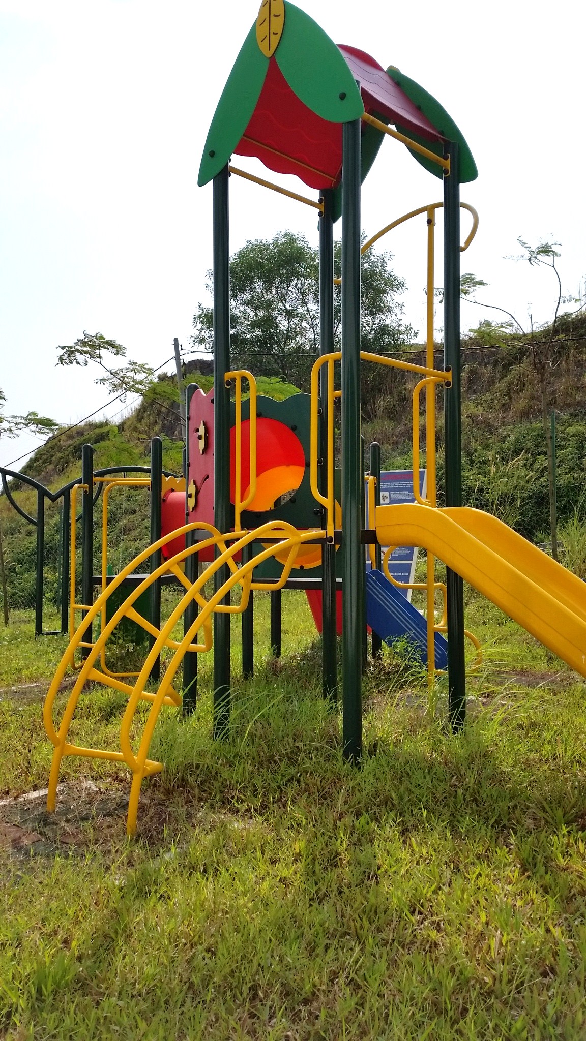Suria Tropika Apartment - photo 2