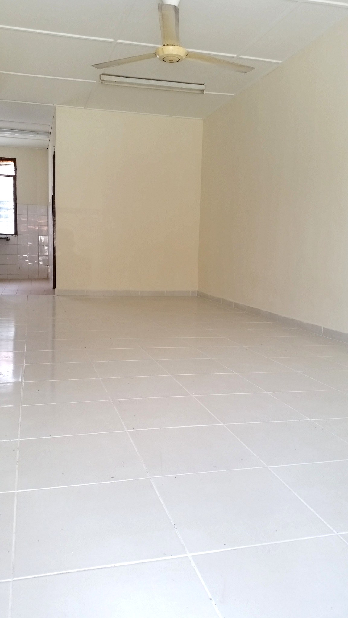 Single Sty Bandar Kinrara - photo 2