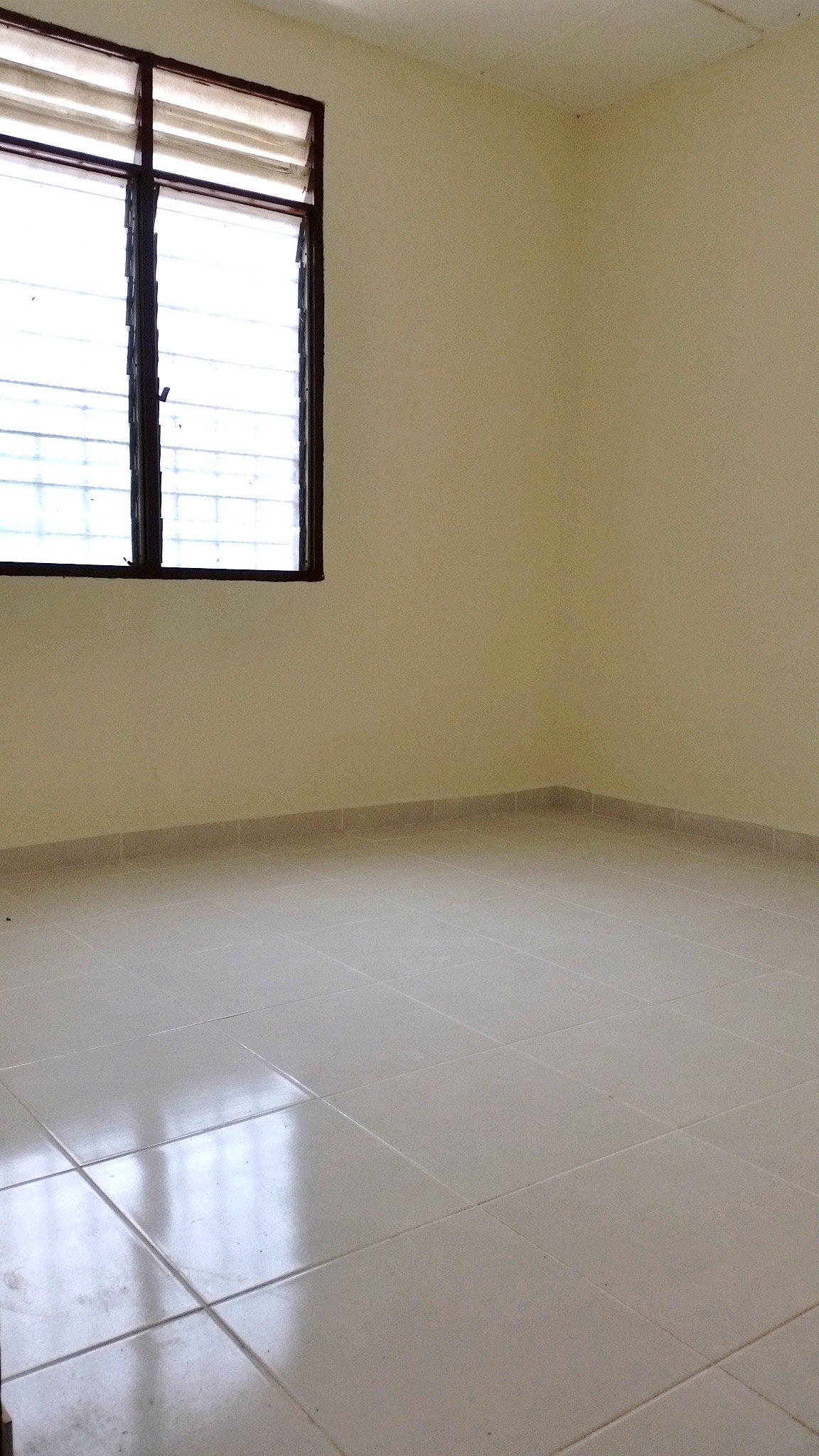 Single Sty Bandar Kinrara - photo 4