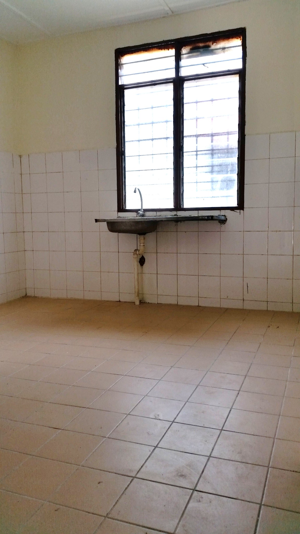 Single Sty Bandar Kinrara - photo 3