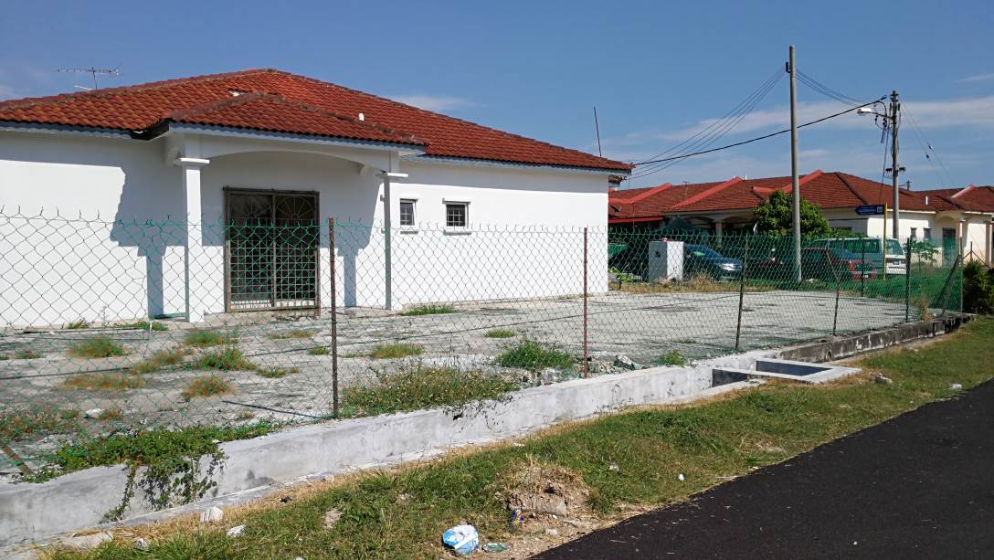 Single Sty Corner House Taman Bendehara Kuala Sela - photo 9