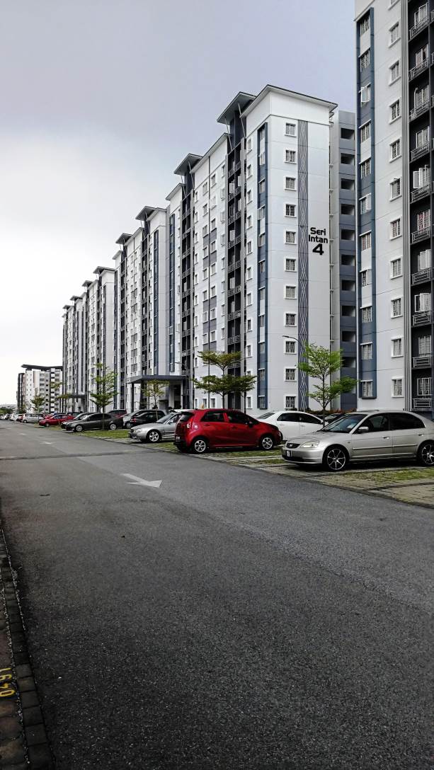 Seri Intan Apartment Setia Alam Shah Alam - photo 9