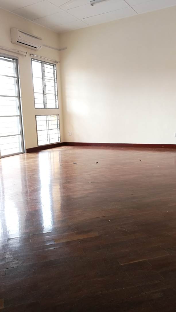 Douvle Sty Terrace Bandar Puteri Puchong - photo 7