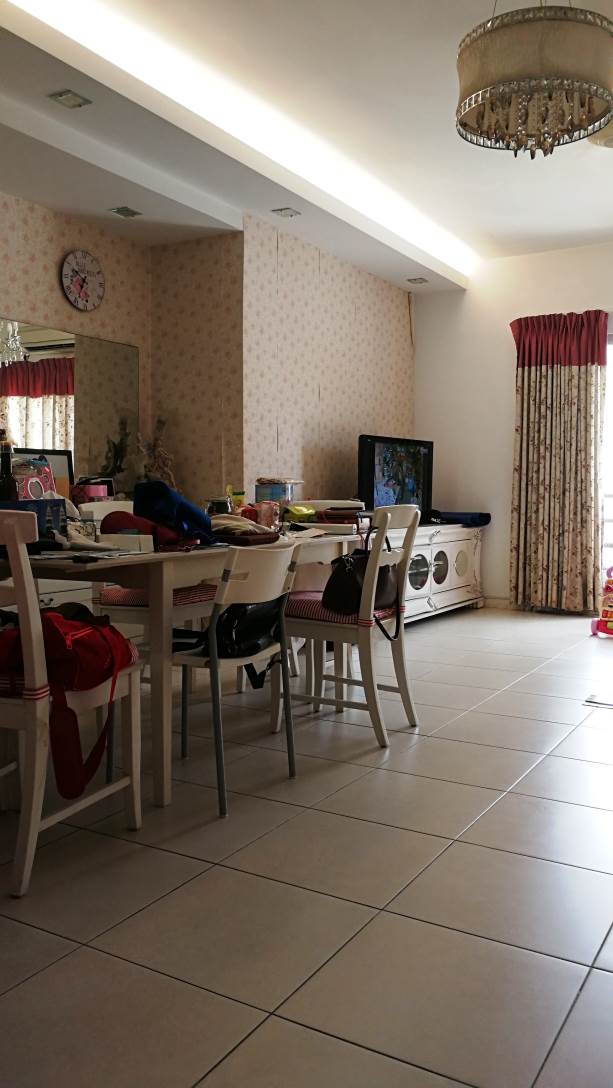 Renovated Townhouse Upper Unit D Alpinia Puchong - photo 4