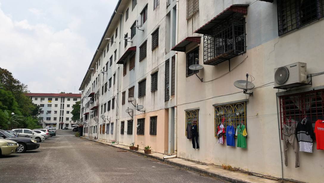 Flat Taman Putra Rawang Pekan Rawang - photo 3