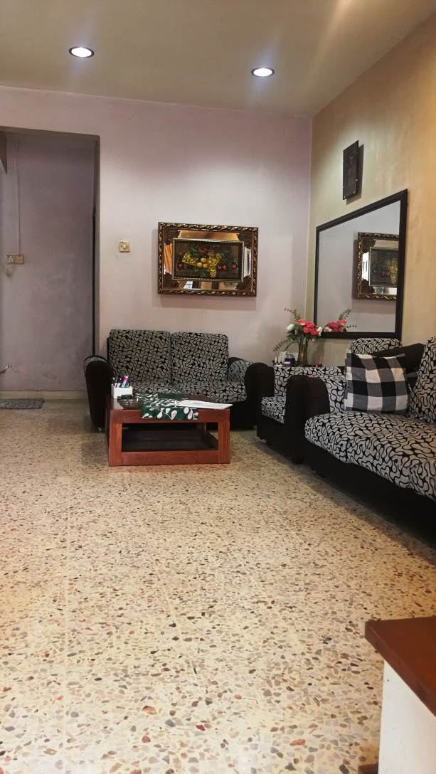 1Sty Terrace Renovated Taman Kinrara 5 Puchong - photo 2
