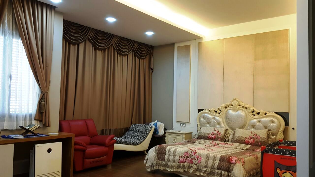 Double Storey Detached Bungalow House Taman Desa - photo 13
