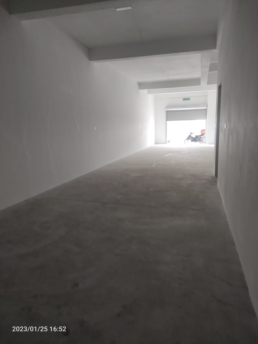 Three Sty Shop Bandar Baru Bangi - photo 7