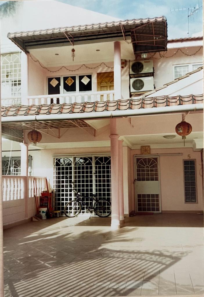 Two Sty House Taman Kinrara 4 Puchong - photo 2