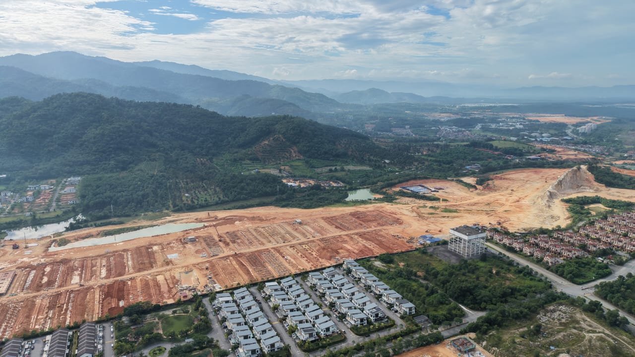 10 Acres Freehold Zone Residential Land Semenyih - photo 5