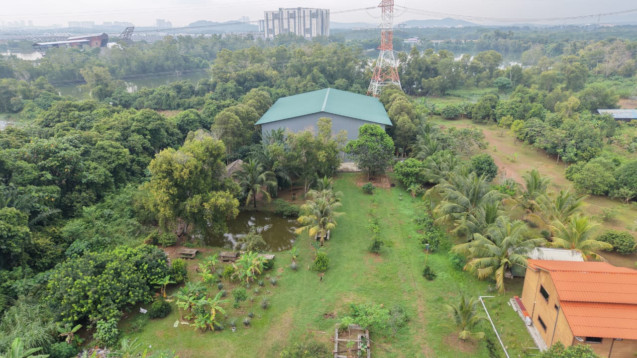 69000sf Land with 12000sf Warehouse Dengkil - photo 5