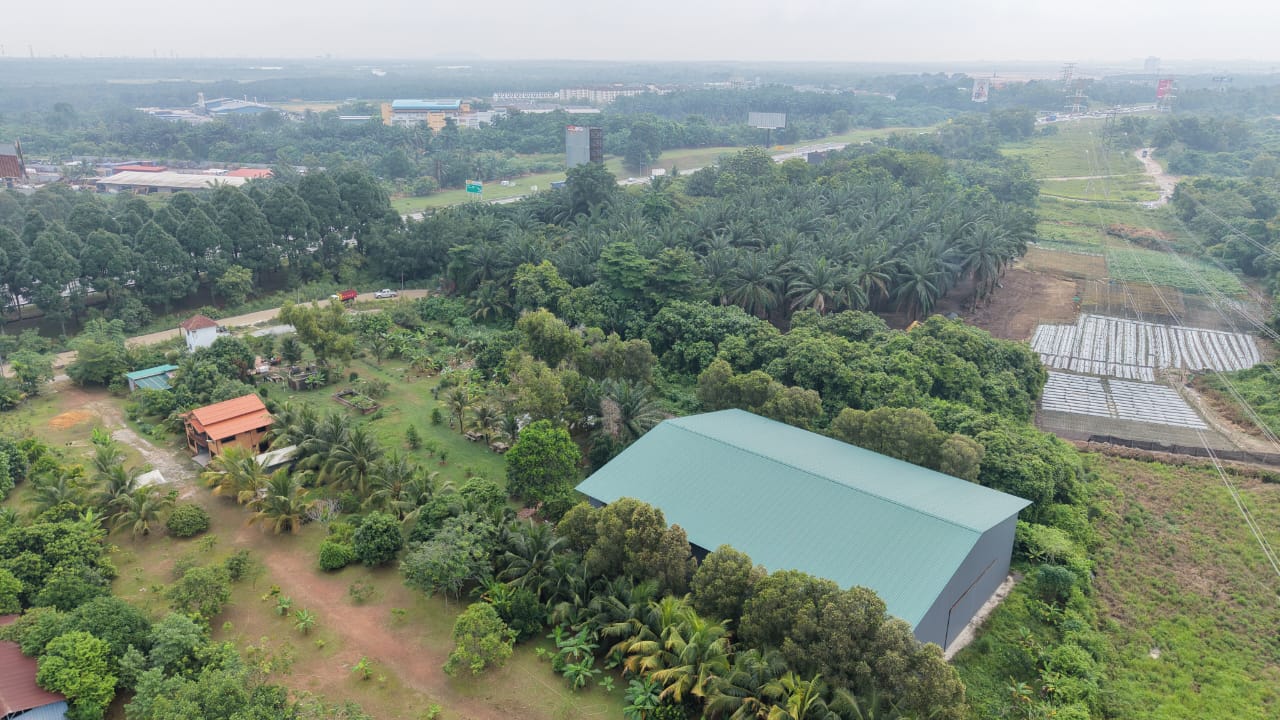 69000sf Land with 12000sf Warehouse Dengkil - photo 7
