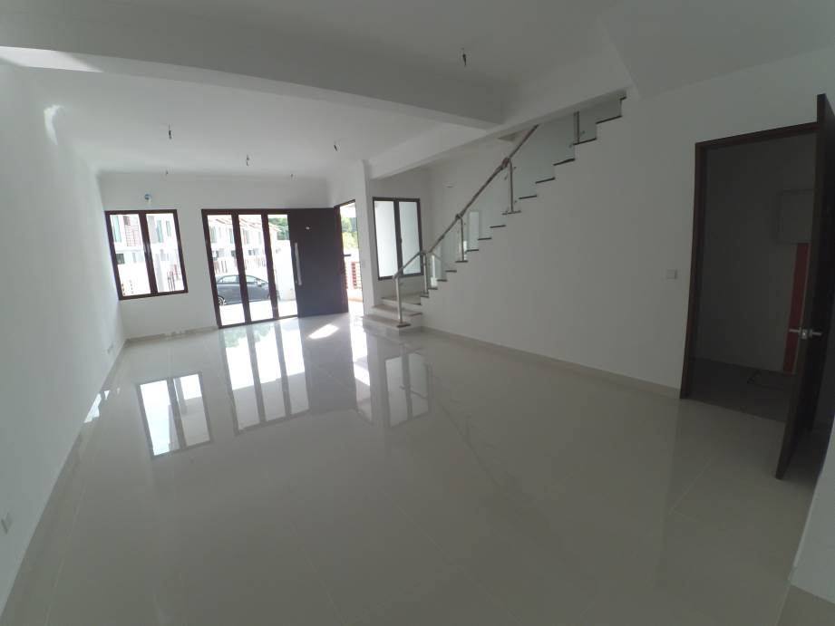 2 Sty IRAMA 2 Bandar Kinrara 8 Golf Club - photo 3