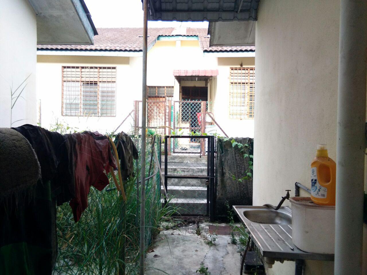 Teres Setingkat Taman Semenyih Indah exit LEKAS - photo 4