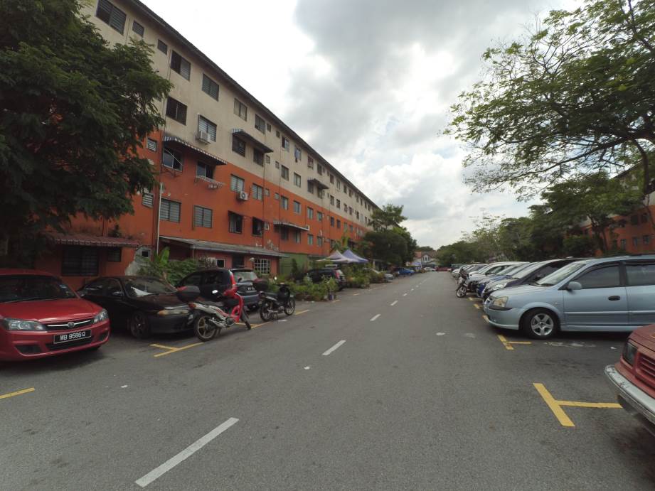 Flat Subang Perdana Shah Alam for investment - photo 2