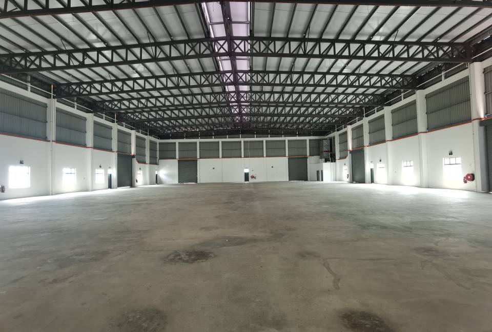 I190 Sungai Lokan Detached Factory Warehouse 46000 - photo 3
