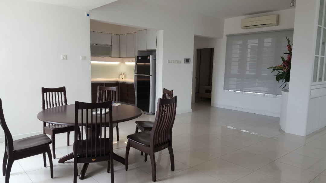 Platino Luxury Condominium - photo 2