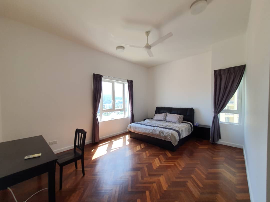 Quayside Seafront Resort Condominiums - photo 2