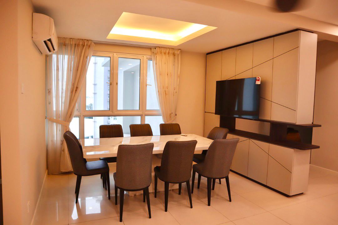 Platino Luxury Condominium - photo 4