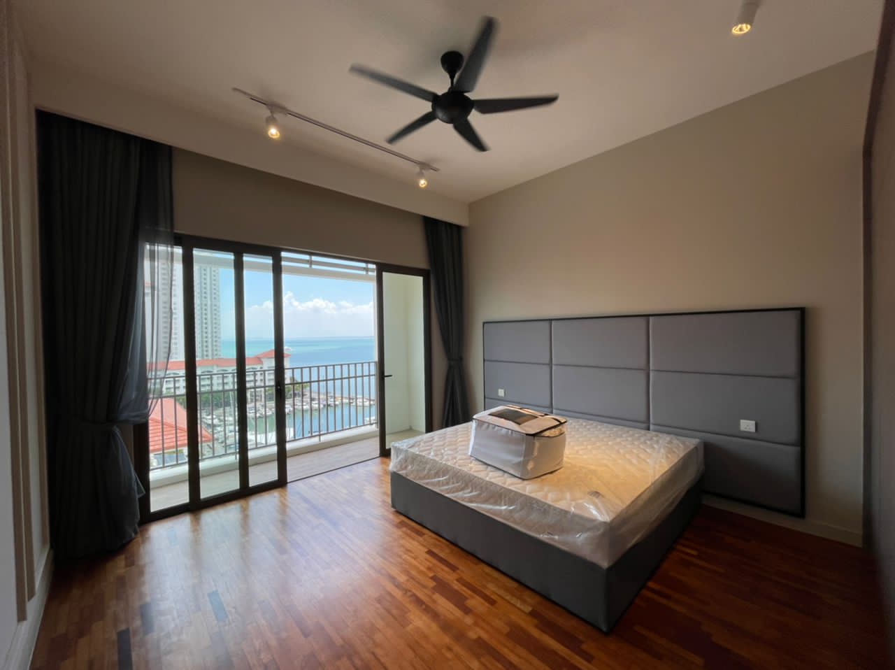 Straits Residences  Seri Tanjung Pinang - photo 2