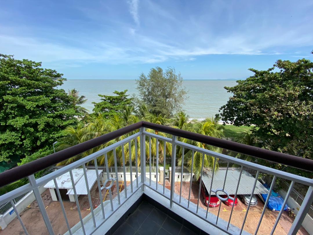 Tanjung Beach Condominium - photo 2