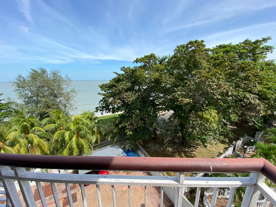 Tanjung Beach Condominium - photo 3