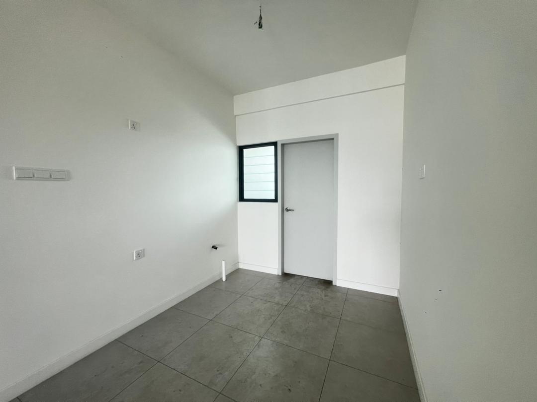 3 Residence - photo 3