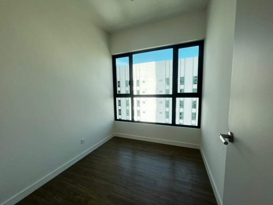 3 Residence - photo 4