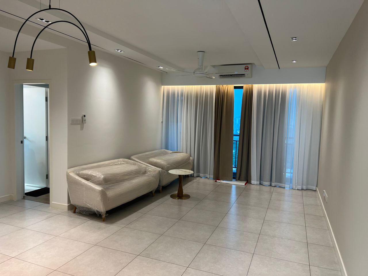 3 Residence ...