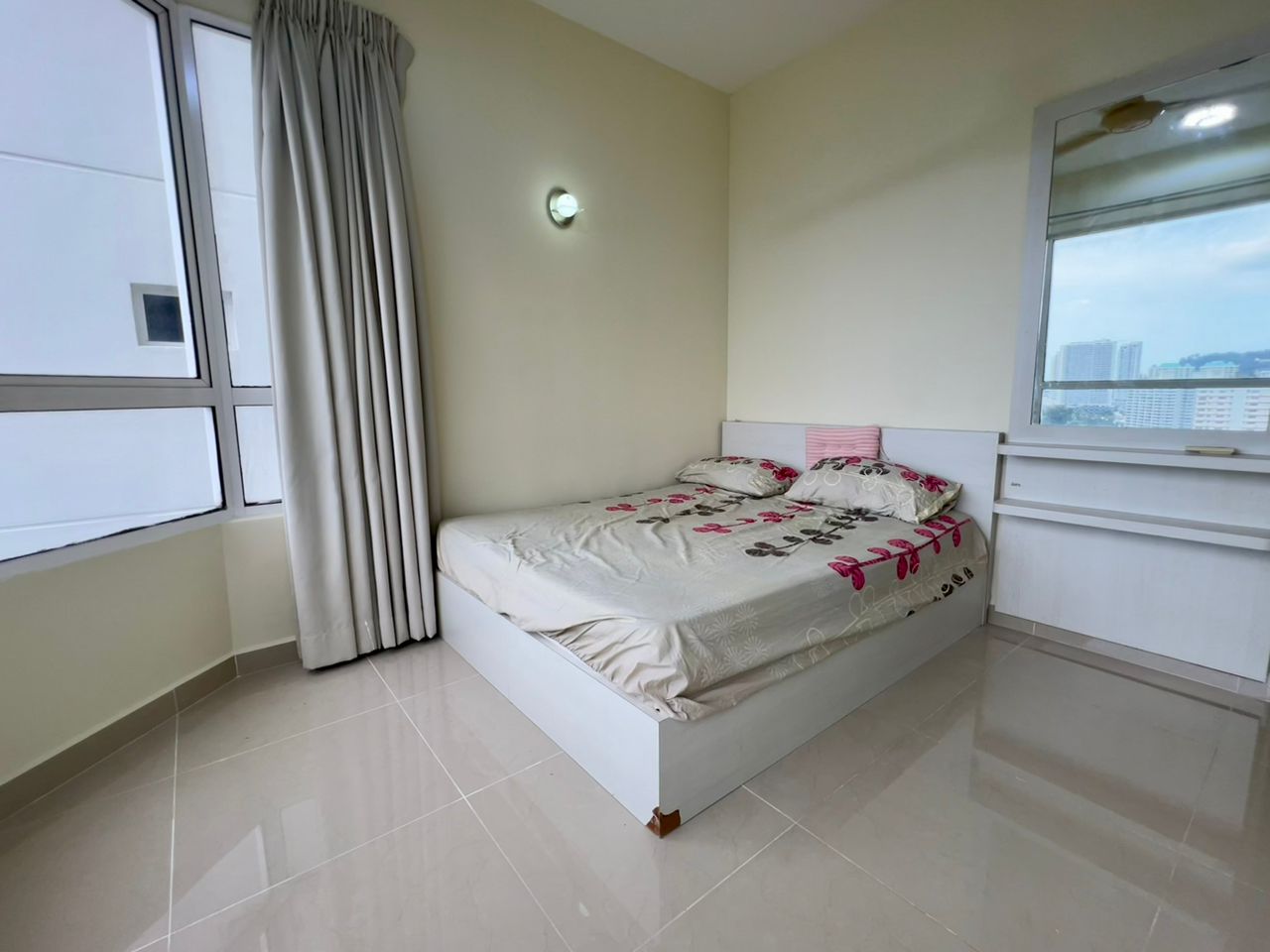 Gurney Park Condominium - photo 2