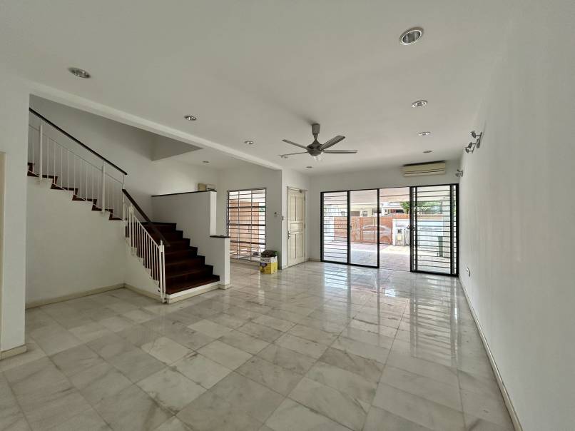 Taman Esplanad Bukit Jalil Freehold Gated Guarded - photo 5