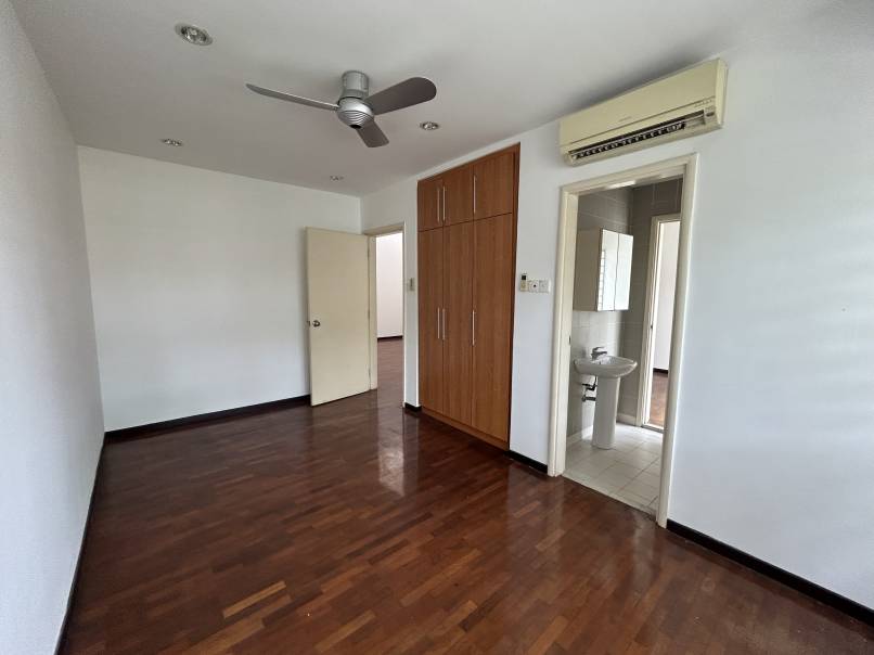 Taman Esplanad Bukit Jalil Freehold Gated Guarded - photo 8
