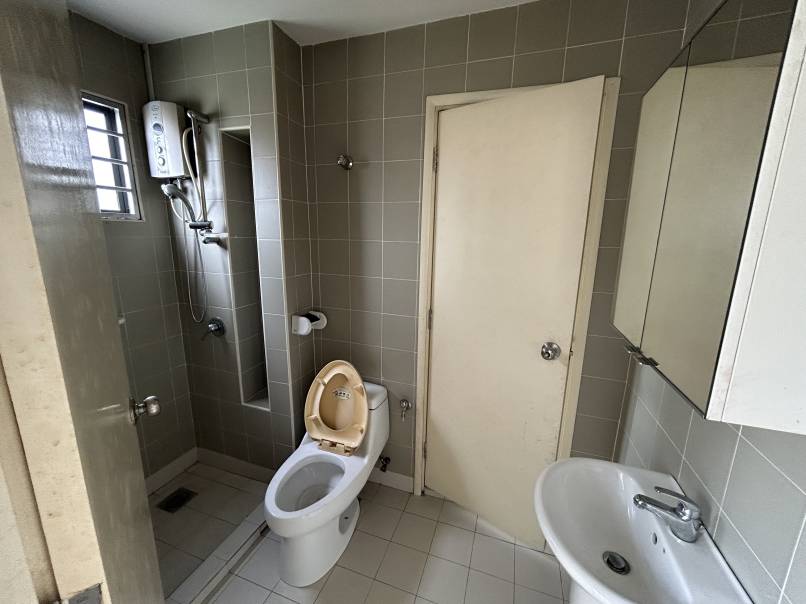 Taman Esplanad Bukit Jalil Freehold Gated Guarded - photo 9