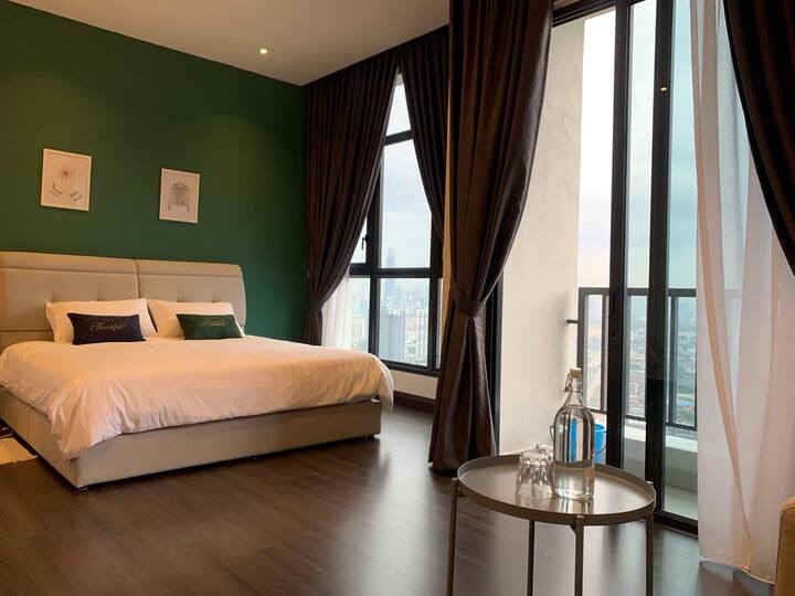 REPOST PRICE REDUCED 28 Boulevard 28BLVD262 - photo 4