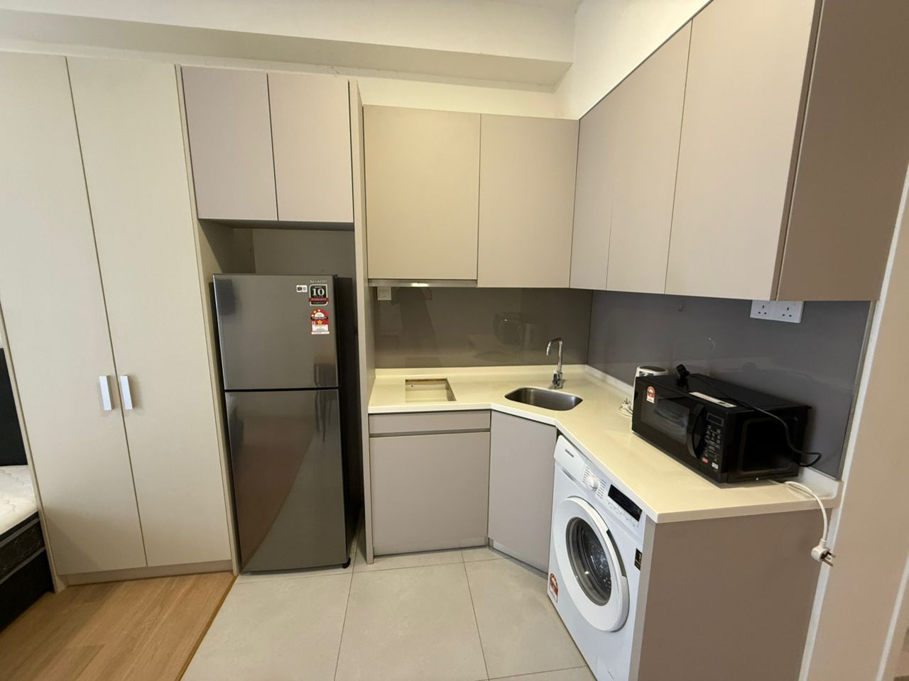 Star Residences Two STAR003 - photo 4
