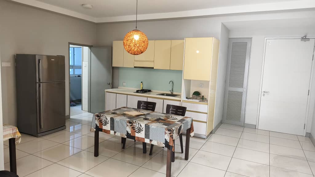 V Residence 3