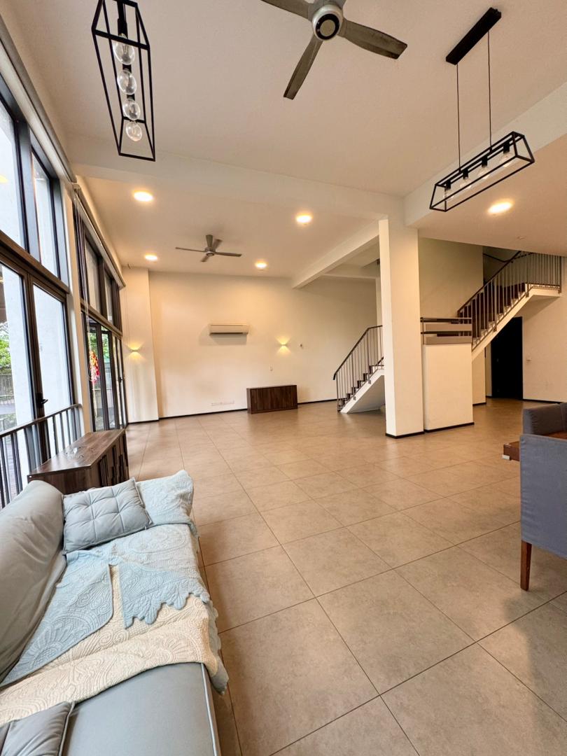 The Mansion MANSION001 - photo 1