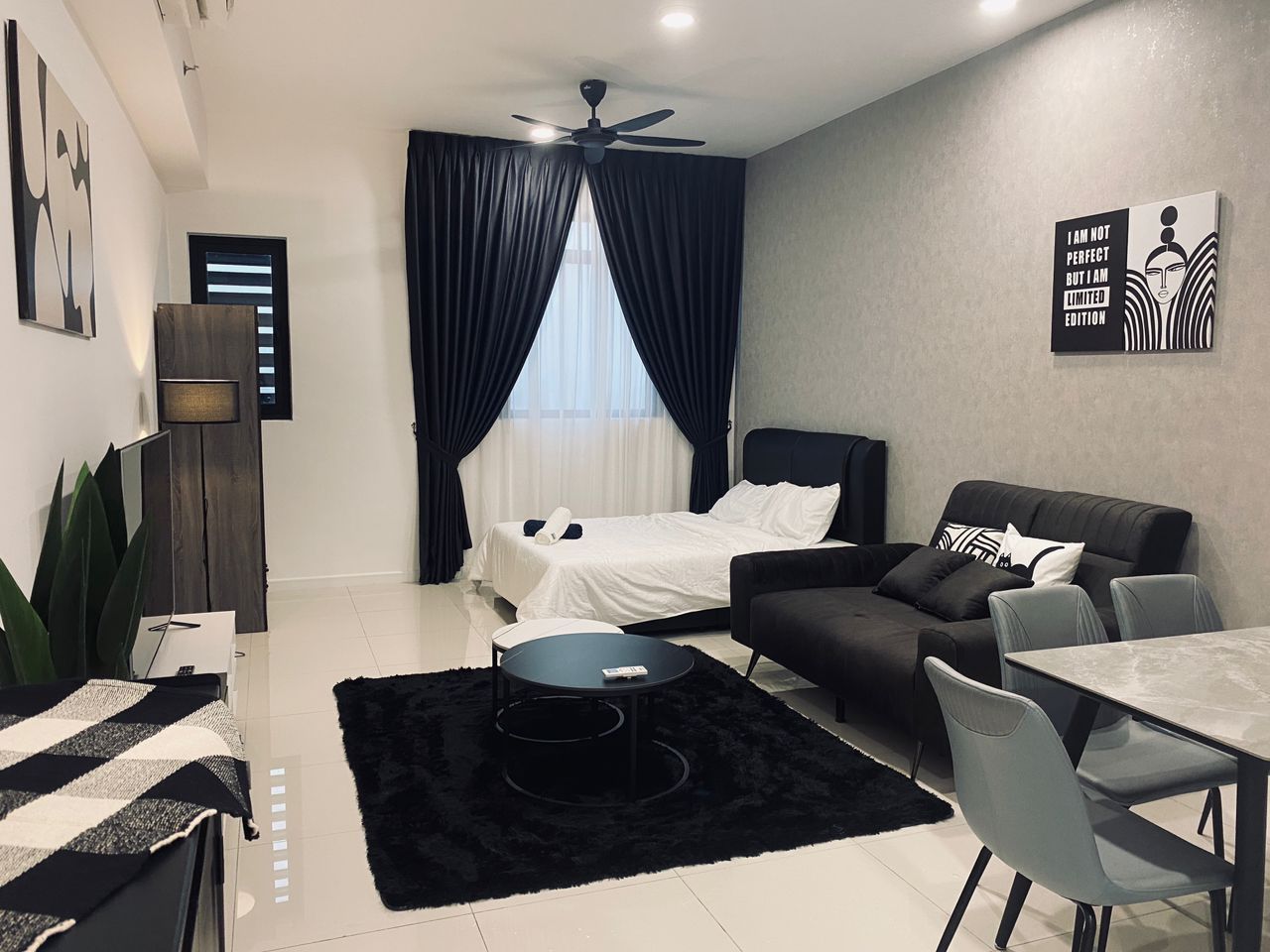 Chambers CHB001