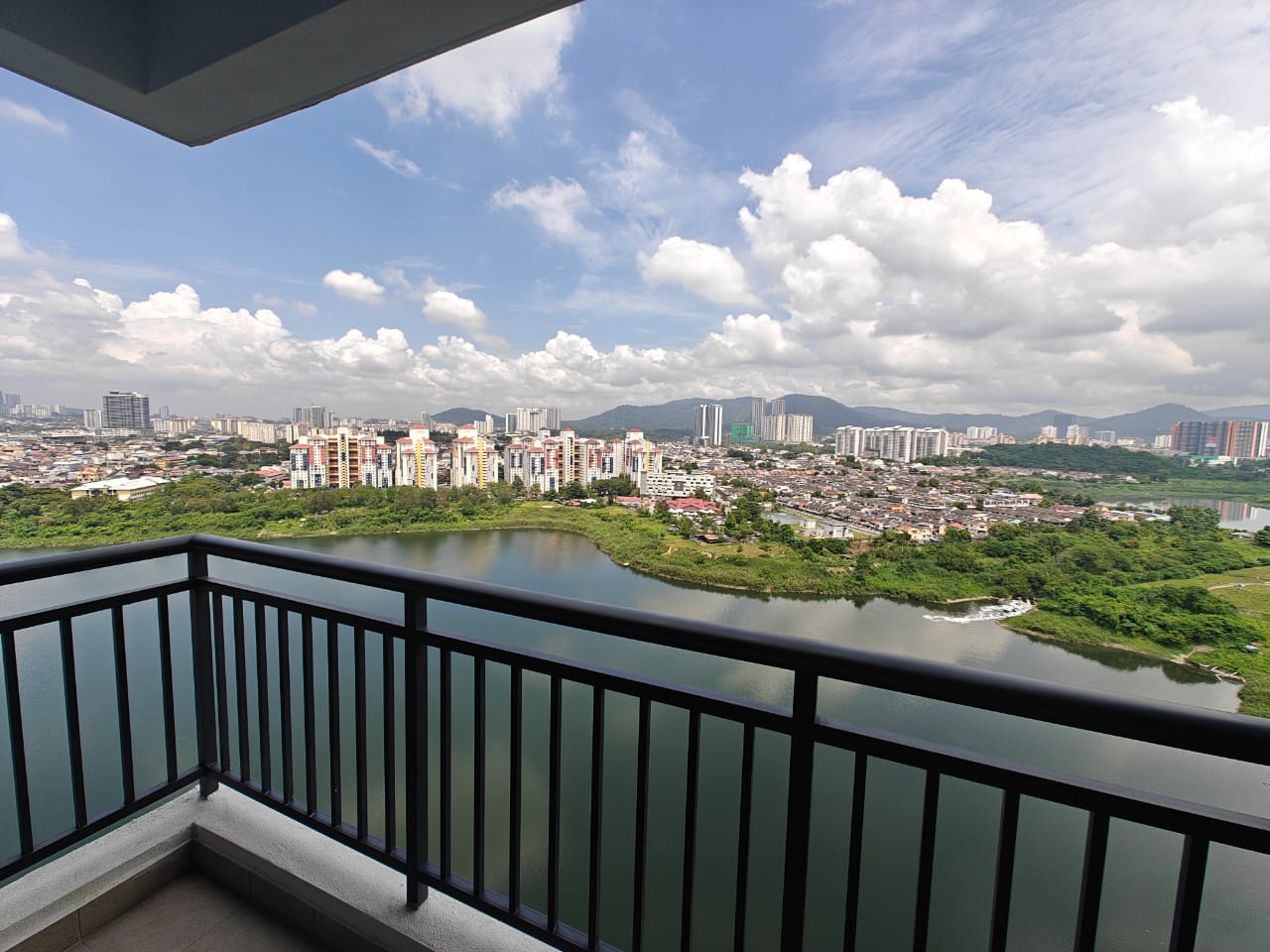 Baron Residence - photo 2