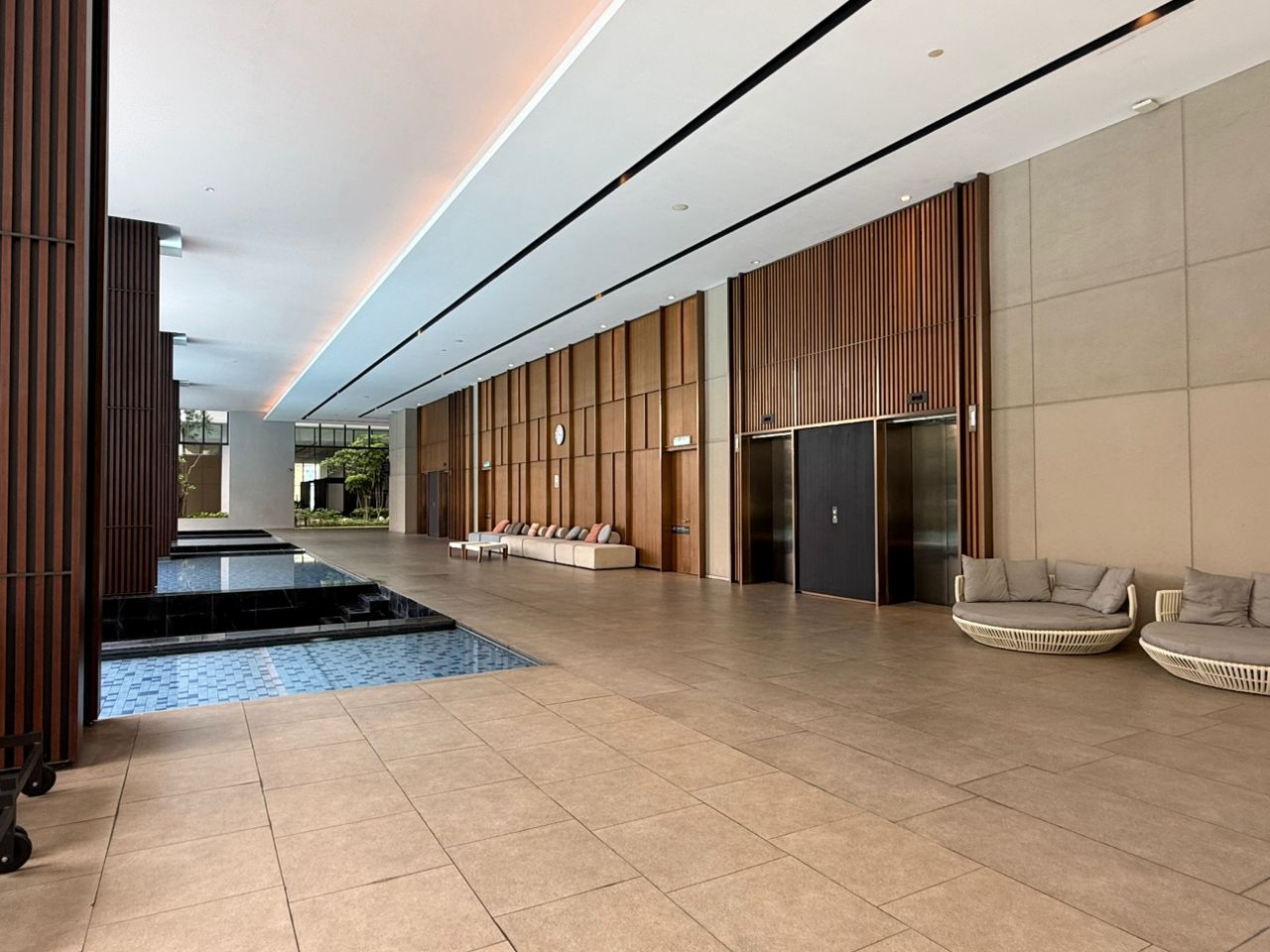 Aria ARIA005 - photo 6
