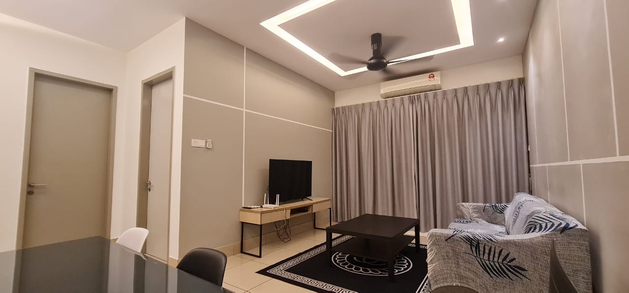 One Residence OR013