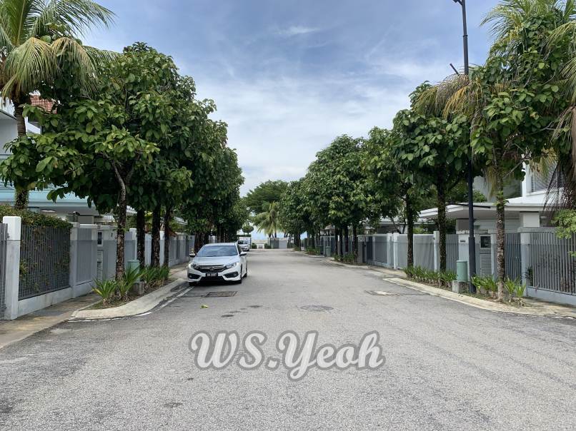 Abrezza Villa at Seri Tanjung Pinang Straits Quay - photo 2