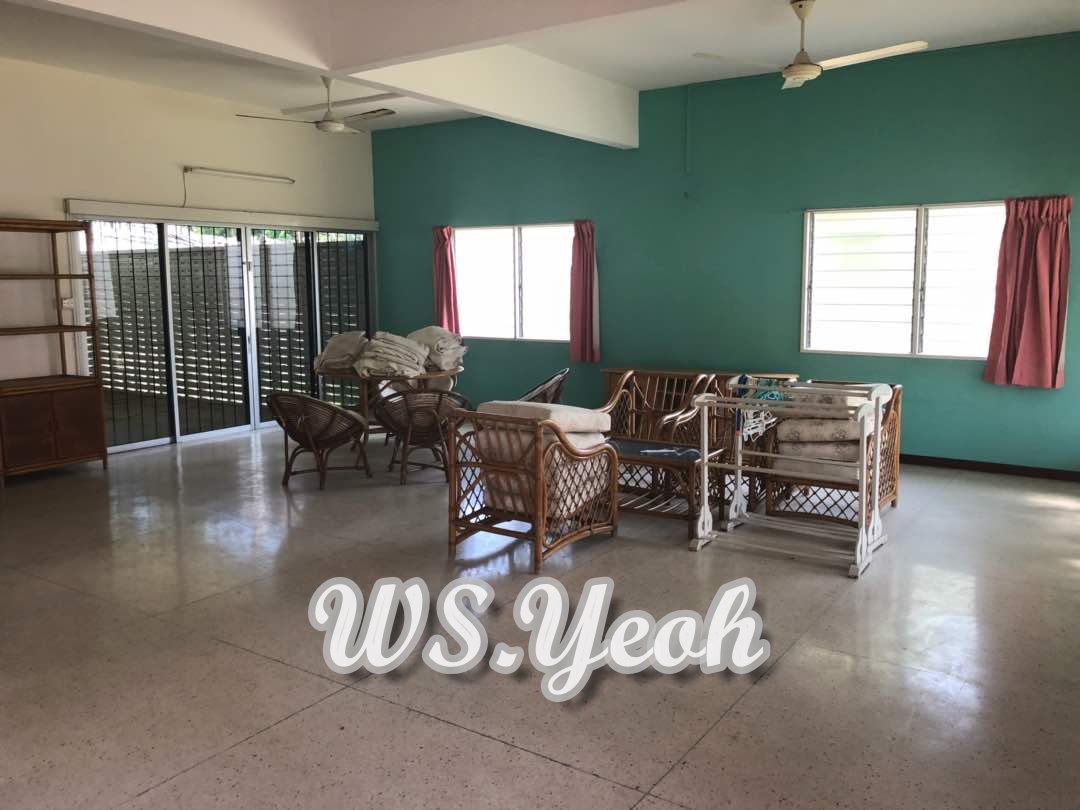 Bungalow at Tingkat Laut SeaHome Tg Bungah 7600sf - photo 2