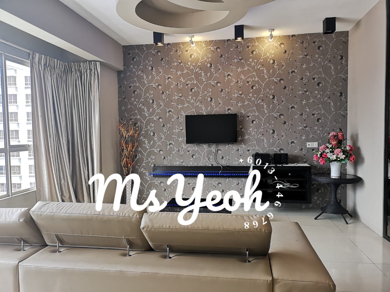 Birch The Plaza Fully Furnished 1020 sqft - photo 2